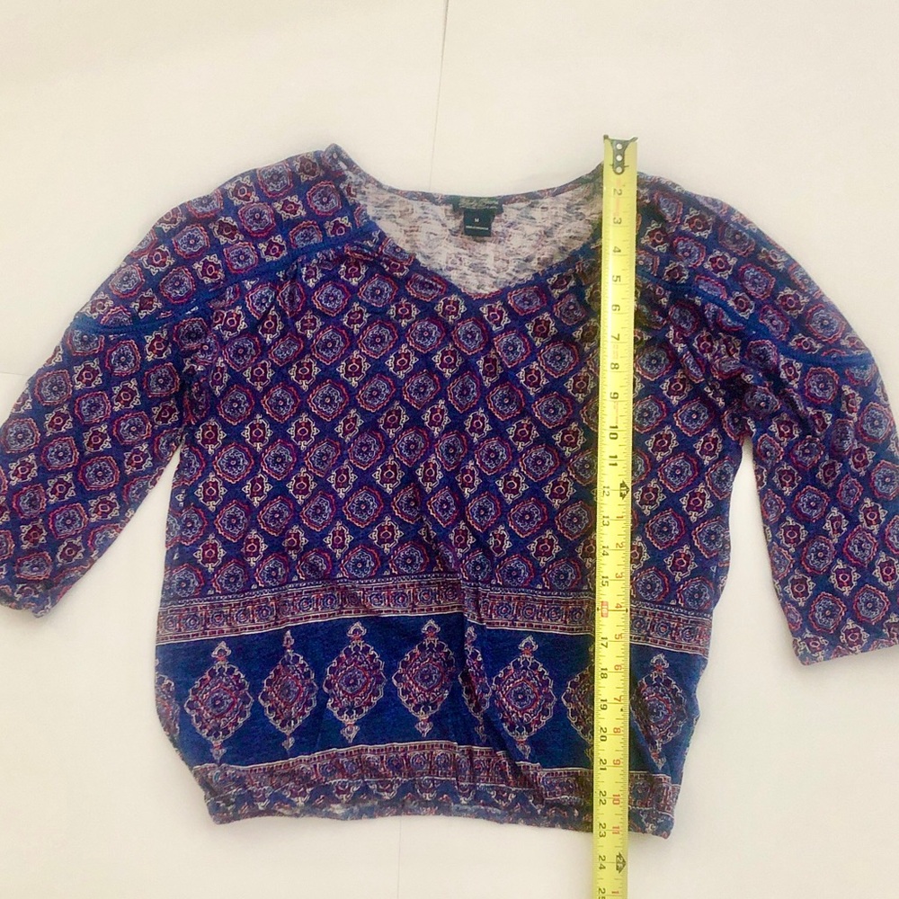 Lucky Brand M Top Blue Coral Pink Design soft stretchy elastic sleeve cuff - Picture 4 of 14